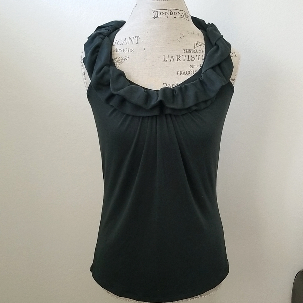 Razorback Tank Top - Picture 2 of 9